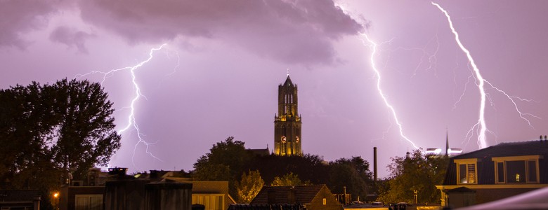 41F83277CA640152C605ED1852CB101A-onweer-boven-utrecht.jpg